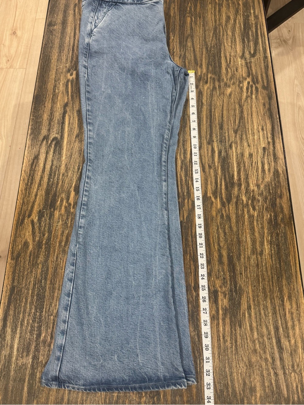 Good American Good Flare Trouser Jeans 14/32 Light Wash Wide Leg - Picture 7 of 13